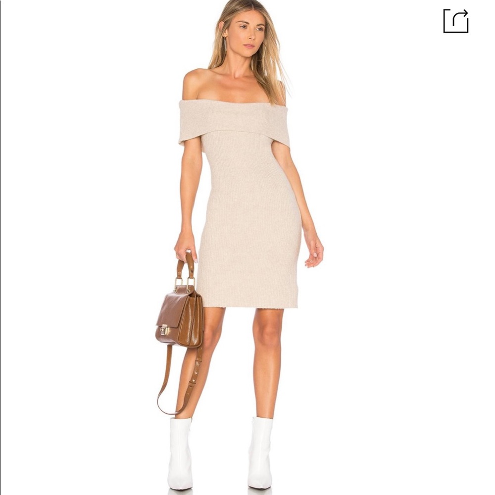 BB DAKOTA PORTER DRESS Off The Shoulder Body Con Size Large Color Cream Camel